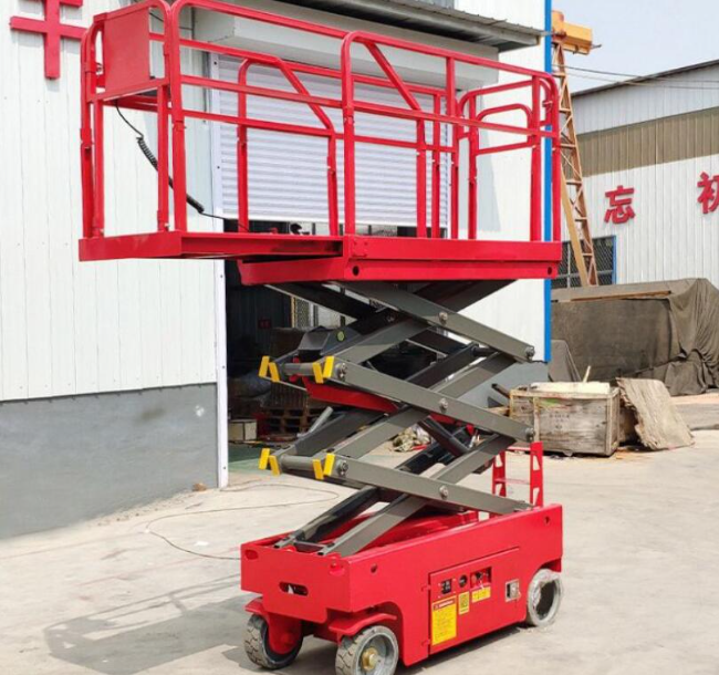 滴道移动剪叉式升降机